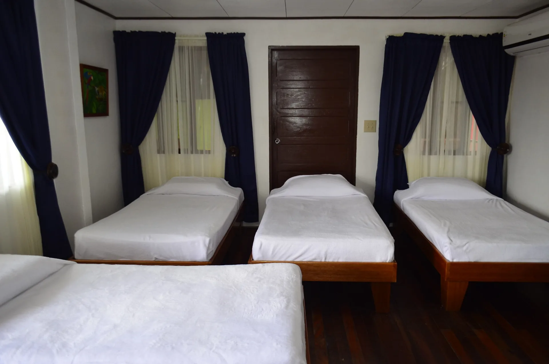 Instalaciones de hospedaje en Cabinas Donde Jorge, Sierpe, Costa Rica | Allotjament a Sierpe